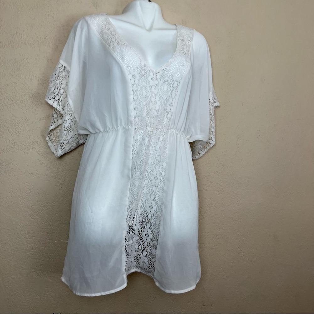5/$30 Xhilaration women‎ short sleeve white lightweight size large